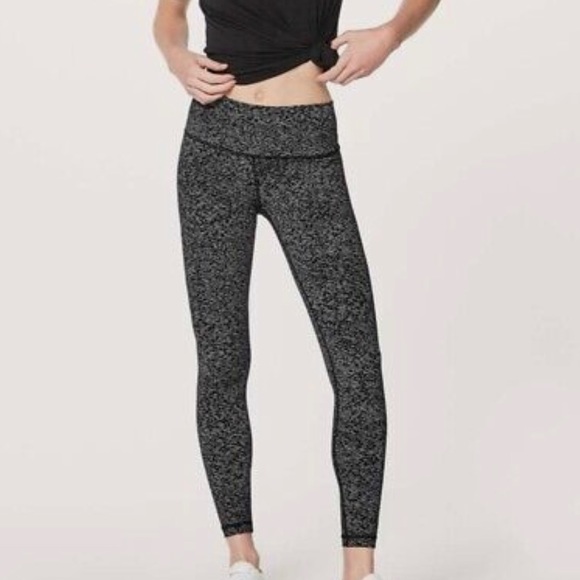 lululemon athletica Pants - Lululemon Wunder Under High Rise Leggings Size 4